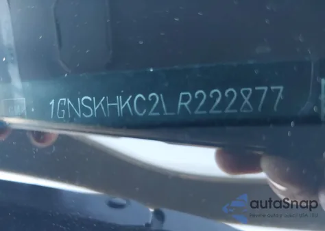 2020 Chevrolet Suburban 4Wd Lt z USA, uszkodzony, nr VIN 1GNSKHKC2LR222877